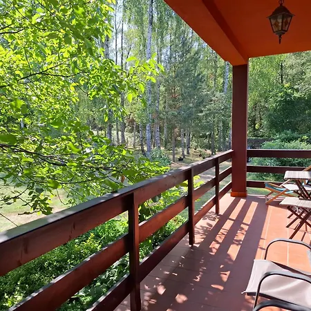 Z Ogromnym Ogrodem Ferienhaus *